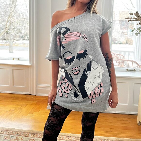 MNG Sports Sleeveless Sweatshirt Tunic – Oversized Gray Graphic Top - Picture 6 of 6